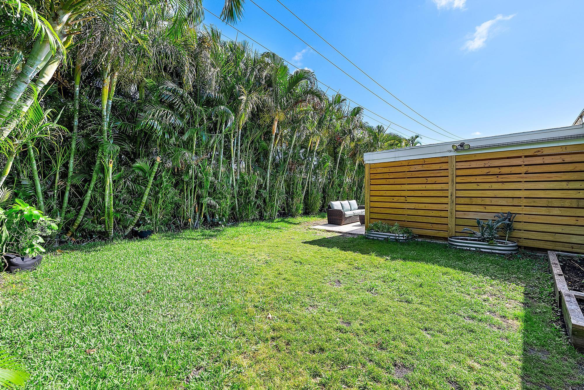 COUNTRY CLUB AD Village N - Residential Lease