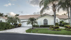 Charming 2 bedroom, 2 bath TURNKEY villa in the beautiful Country Club community of Ibis with transferable PREMIER golf membership. (Transfer fee $975) This villa has a beautiful, tranquil garden view, screened in patio, granite in kitchen, renovated Master bath, full size washer dryer and new A/C.Community has it's own heated pool, just steps from this beautiful home.Available for season, or longer. Move-in requires ALL funds 45 days prior to commencement of lease-security is $6000. Pet case by case basis with refundable $500 dep. Electric capped at $100/month, gas capped at $50/month-any balance to be deducted from security at conclusion of lease.Home has basic cable and wifi included. Renter to pay 13% tax. HOA & POA apps. Just bring your toothbrush and your clubs. Cart NOT includ