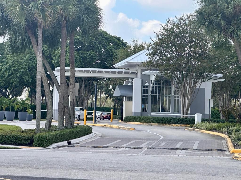 Photo of 750 Burgundy P, Delray Beach, FL 33484 (MLS # R11118489)