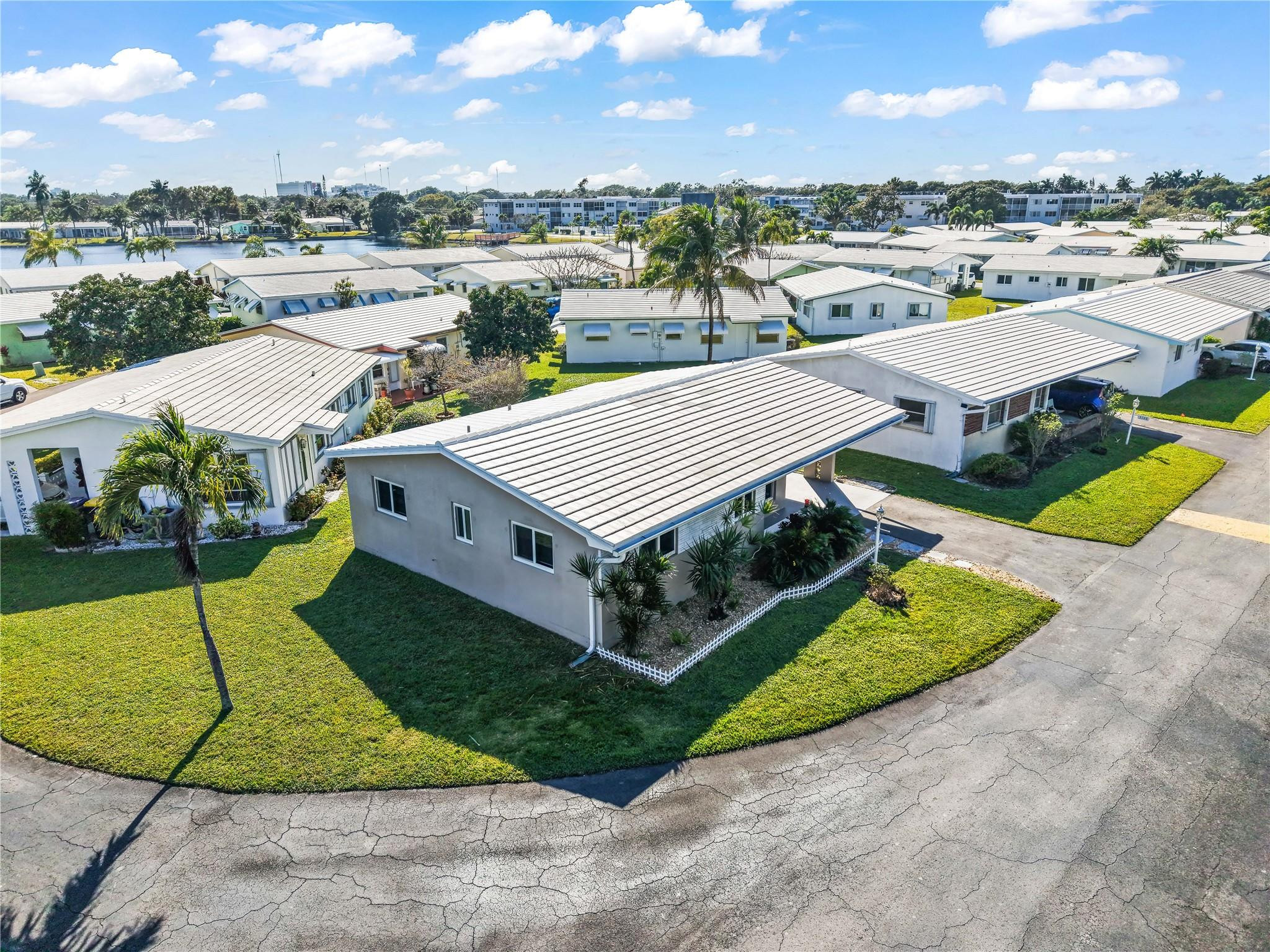 SHERIDAN LAKES CONDO - Residential