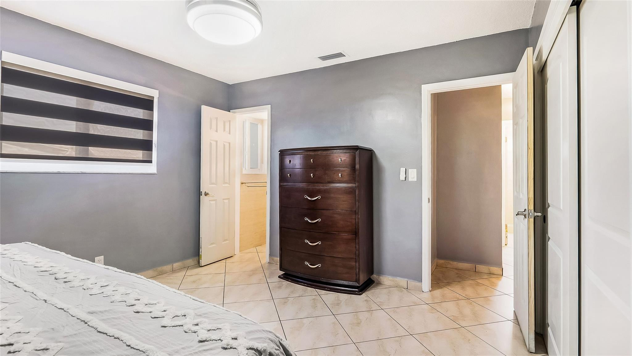 SHERIDAN LAKES CONDO - Residential