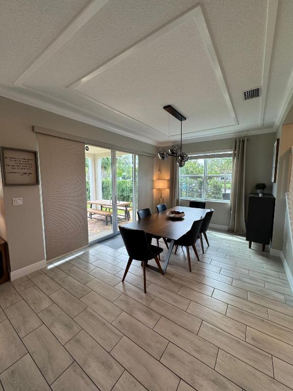 Veleiros at Crystal Lake - Residential