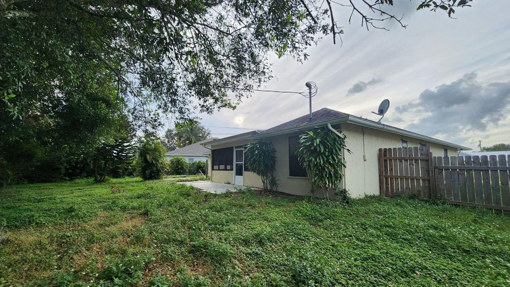 Photo of 164 SW Klee Circle, Port Saint Lucie, FL 34953 (MLS # R11035299)