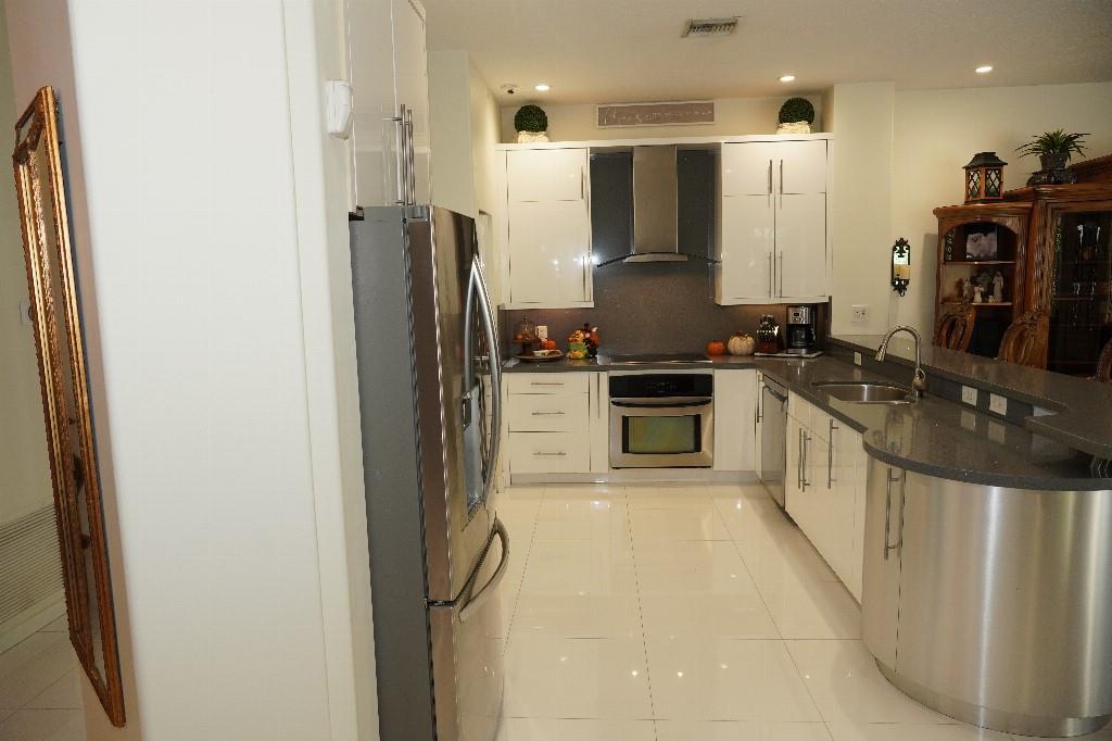 HEFTLER HOMES AT PEMBROKE - Residential