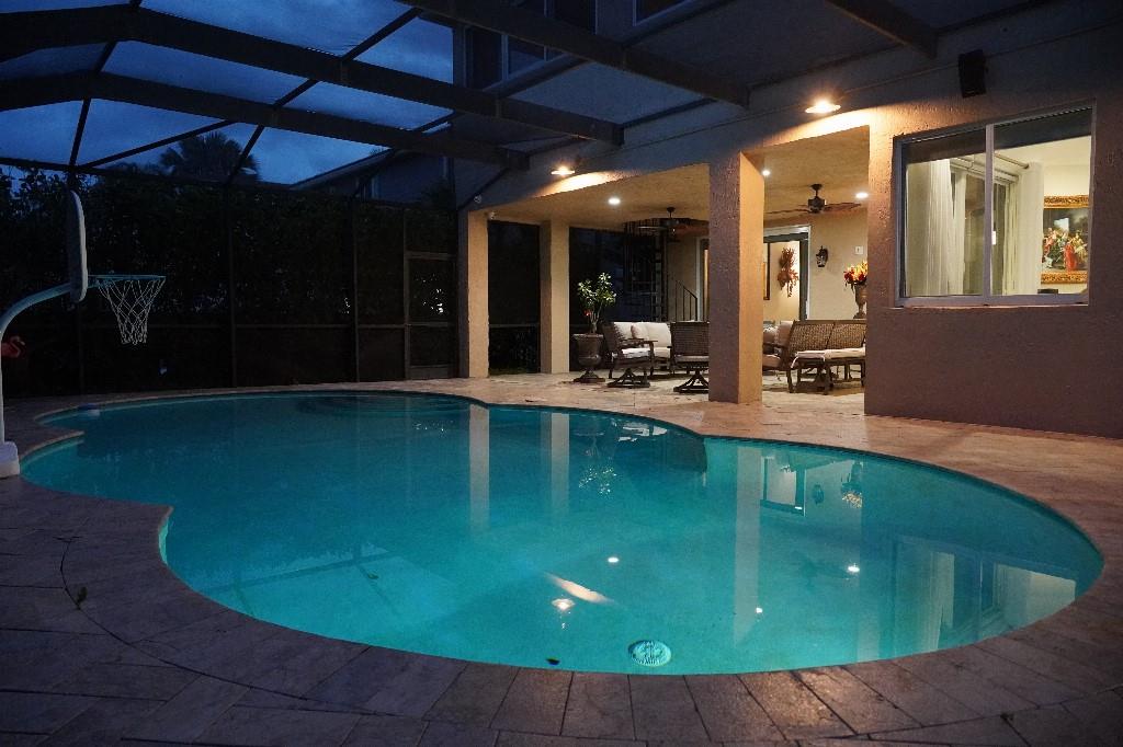 HEFTLER HOMES AT PEMBROKE - Residential