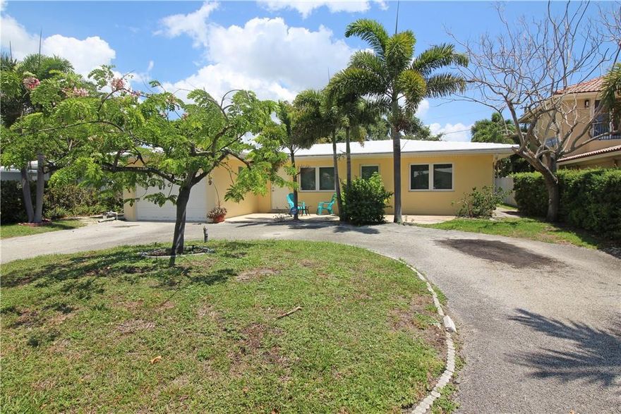 EASY LIVING IN RESORT STYE BEACH COMMUNITY. OPEN FLORPLAN IN THIS 2 BEDROOM 2 BATH HOME. SPACIOUS LIVING AND DINING AREA. CERAMIC TILE FLOORING. NEW REFRIGERATOR. HIGH IMPACT GLASS WINDOWS. NEW A/C DUCTS.SLIDING GLASS DOORS OPEN TO LARGE BACK YARD. LOCATED IN THE RESORT TOWN OF LAUDERDALE BY THE SEA. CLOSE TO THE BEACH, RESTAURANTS AND SHOPS. NO SMOKING PERMITTED. NON AGGRESSIVE PETS WILL BE CONSIDERED. PET SECURITY DEPOSIT . TRASH REMOVAL AND LAWN SERVICE INCLUDED. TENANT RESPONSIBLE FOR OTHER UTILITIES