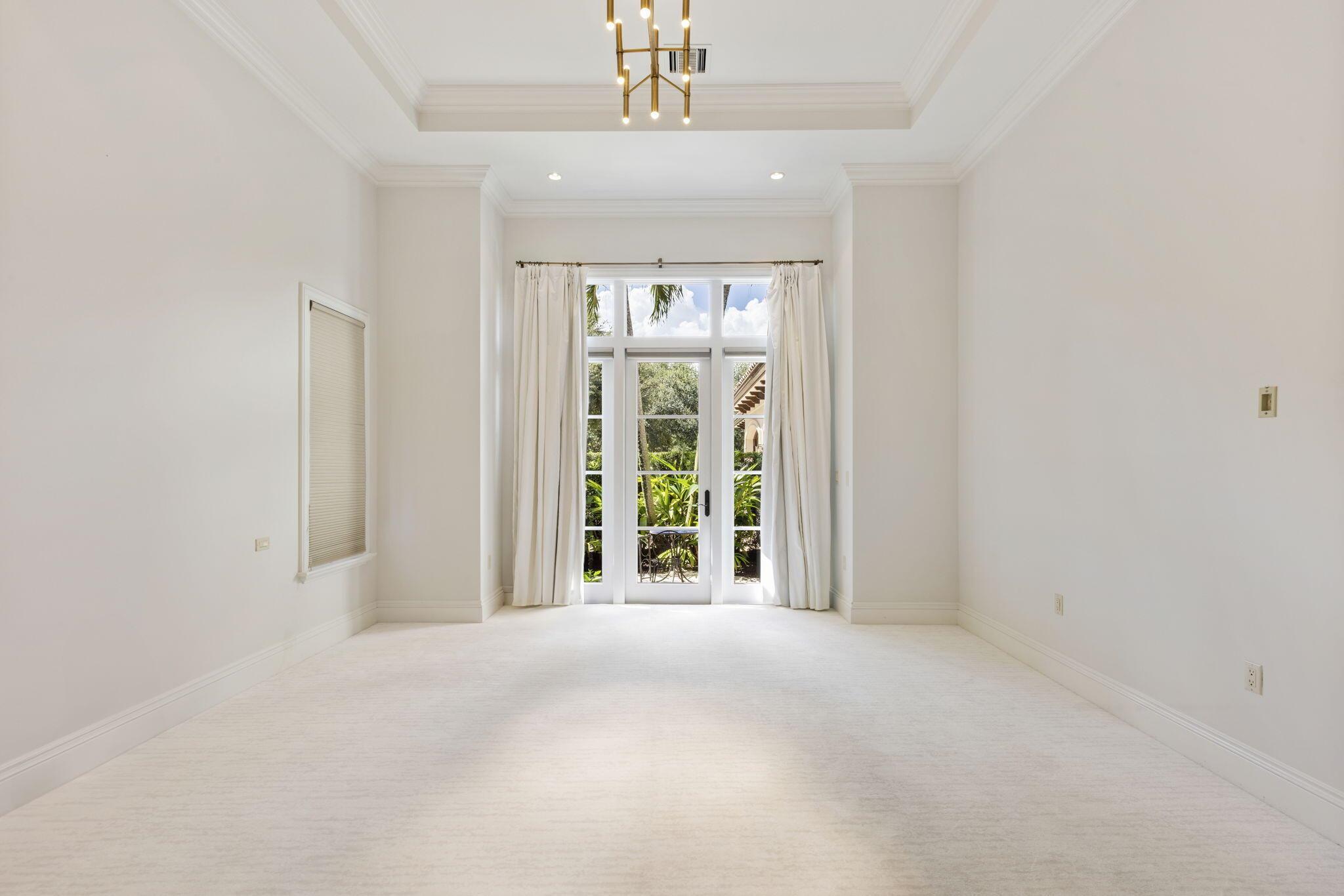 BEARS CLUB - Residential