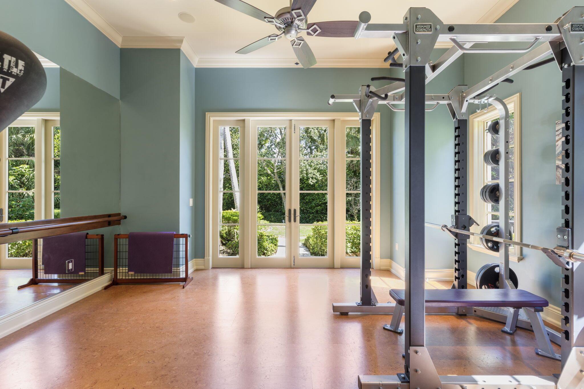 BEARS CLUB - Residential