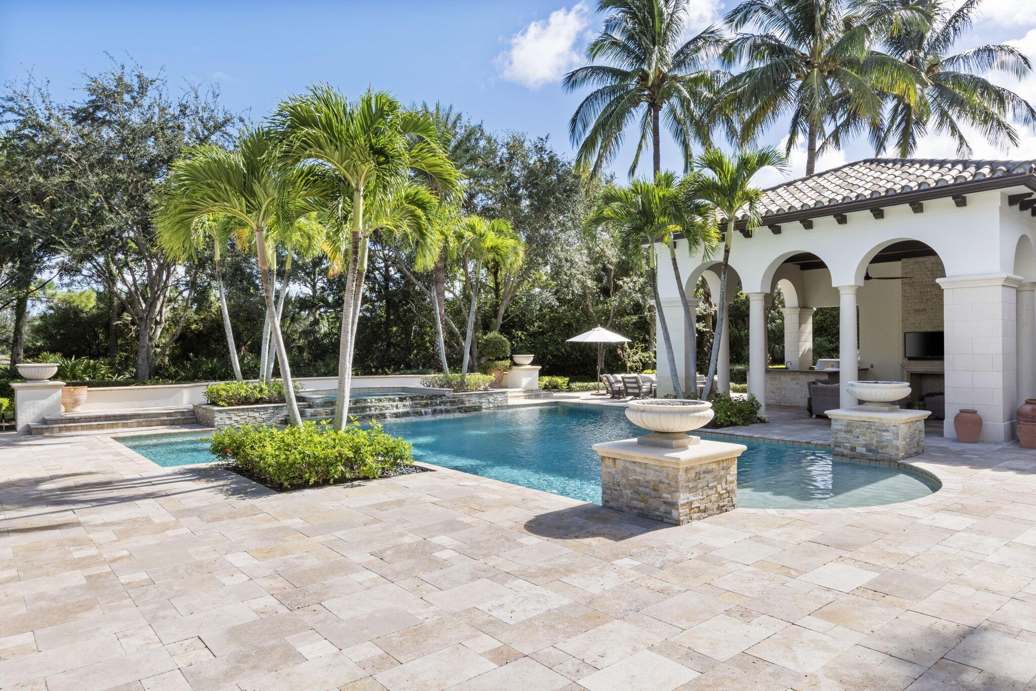 BEARS CLUB - Residential