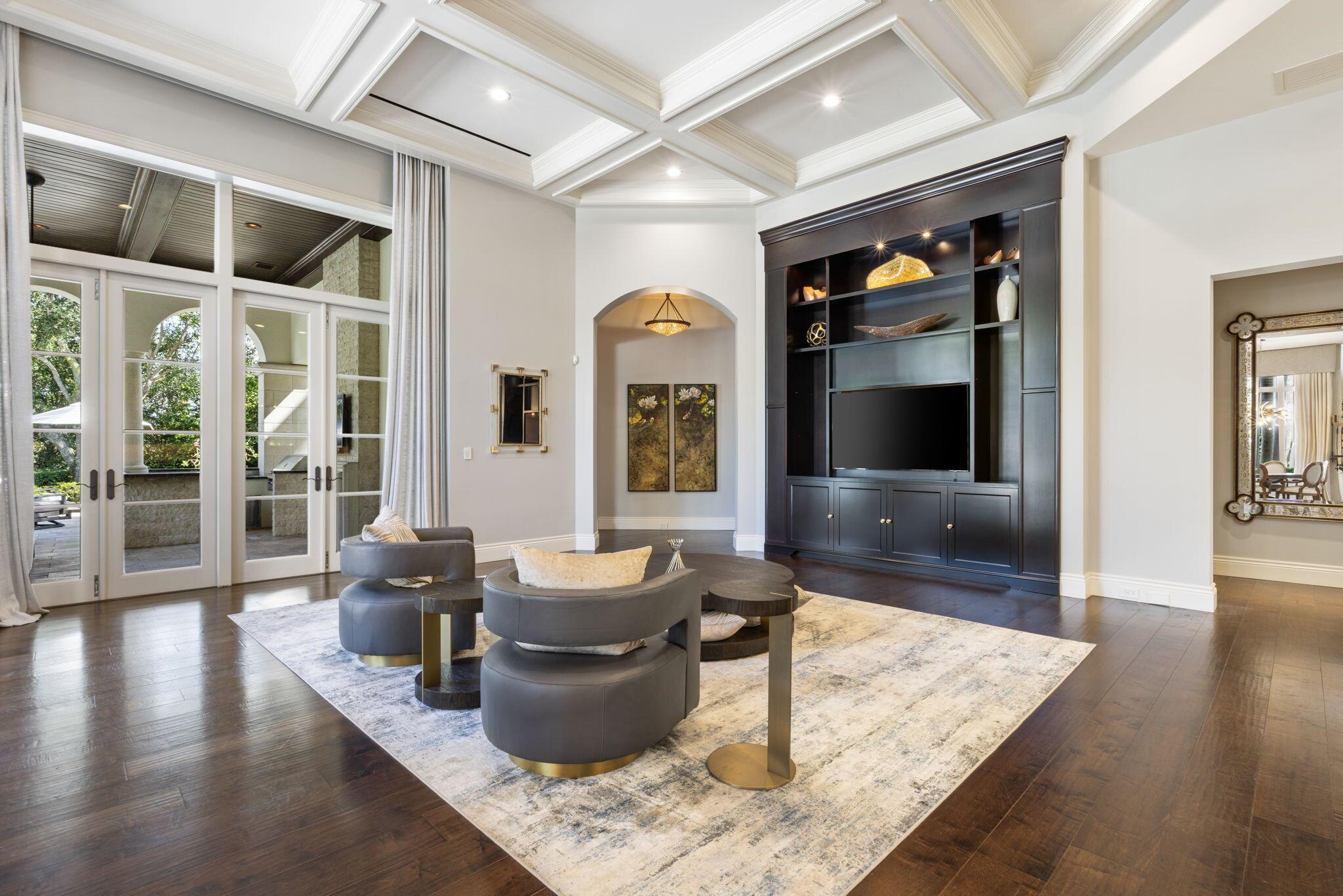 BEARS CLUB - Residential