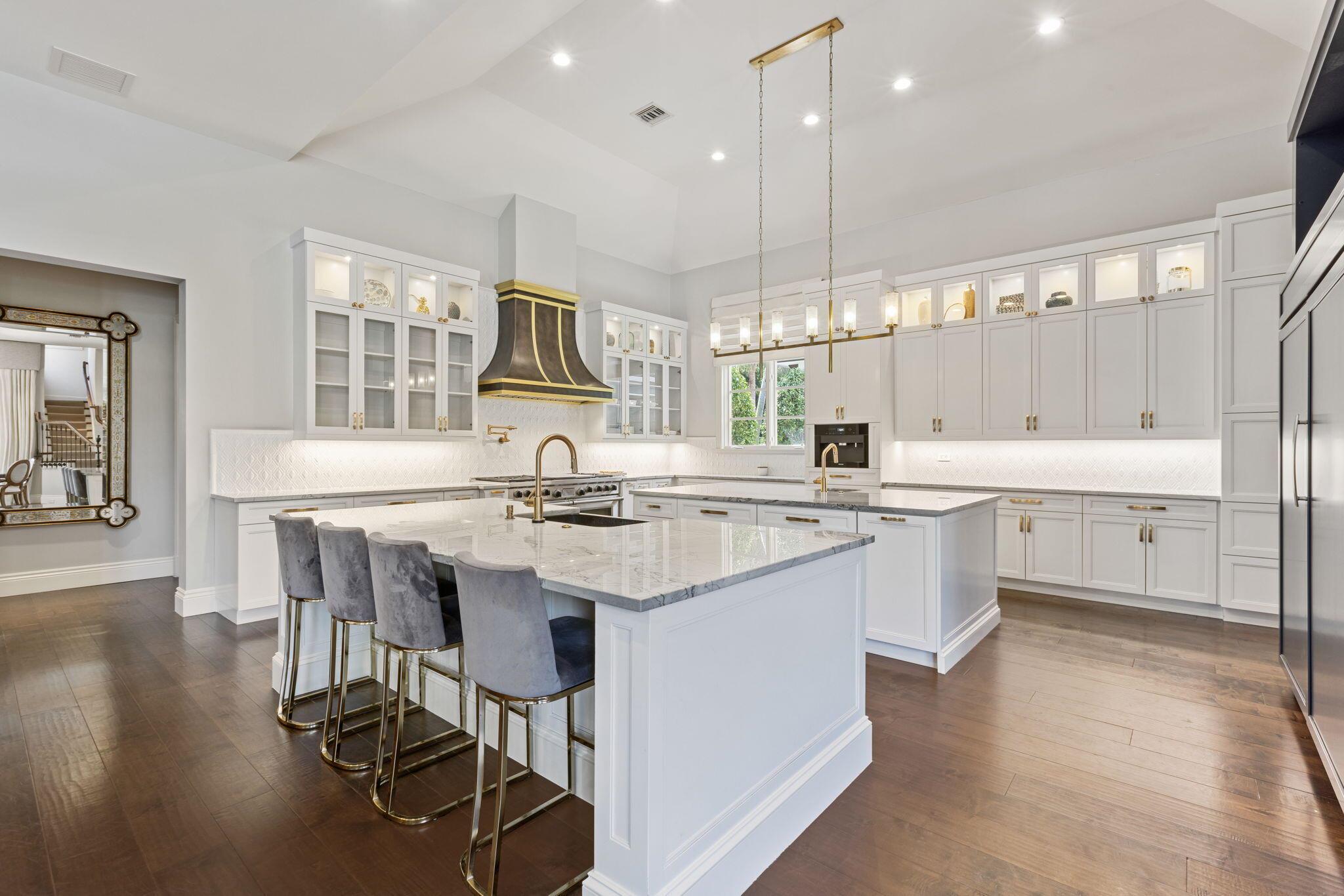 BEARS CLUB - Residential