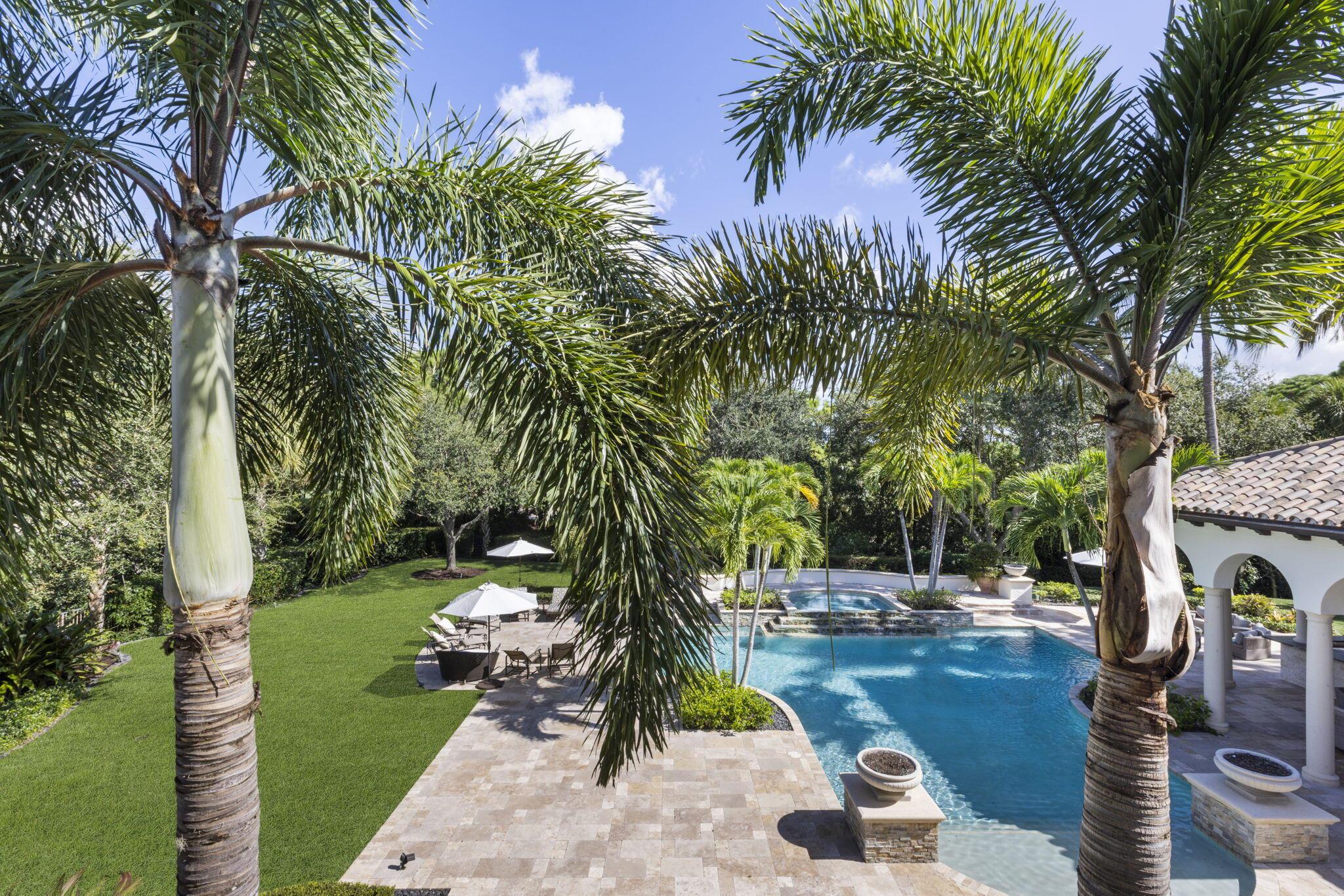 BEARS CLUB - Residential