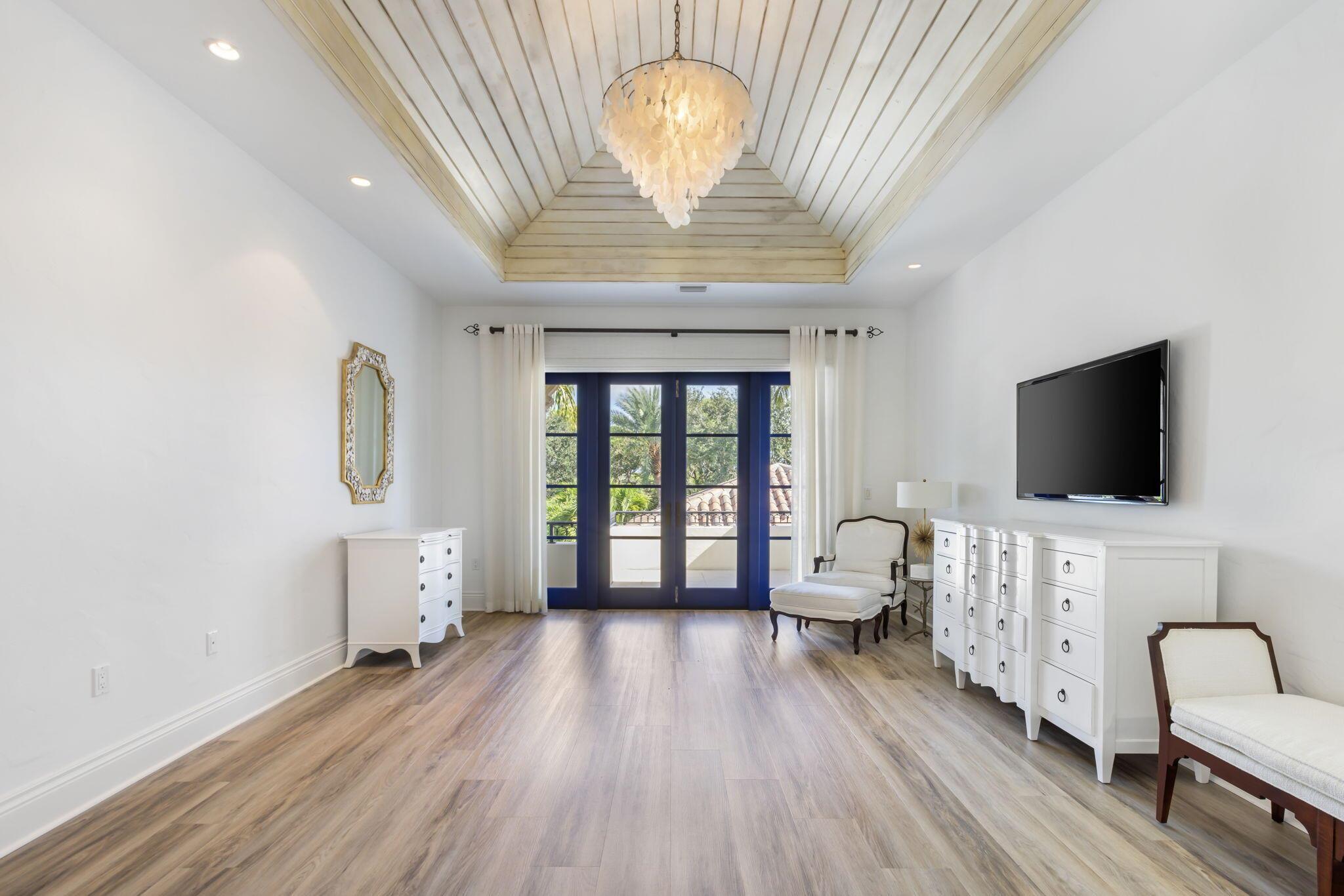 BEARS CLUB - Residential