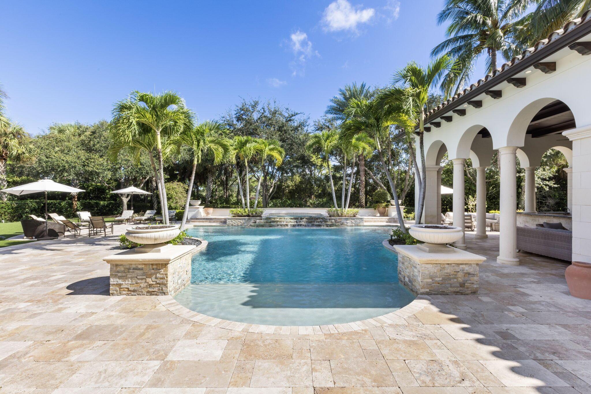 BEARS CLUB - Residential