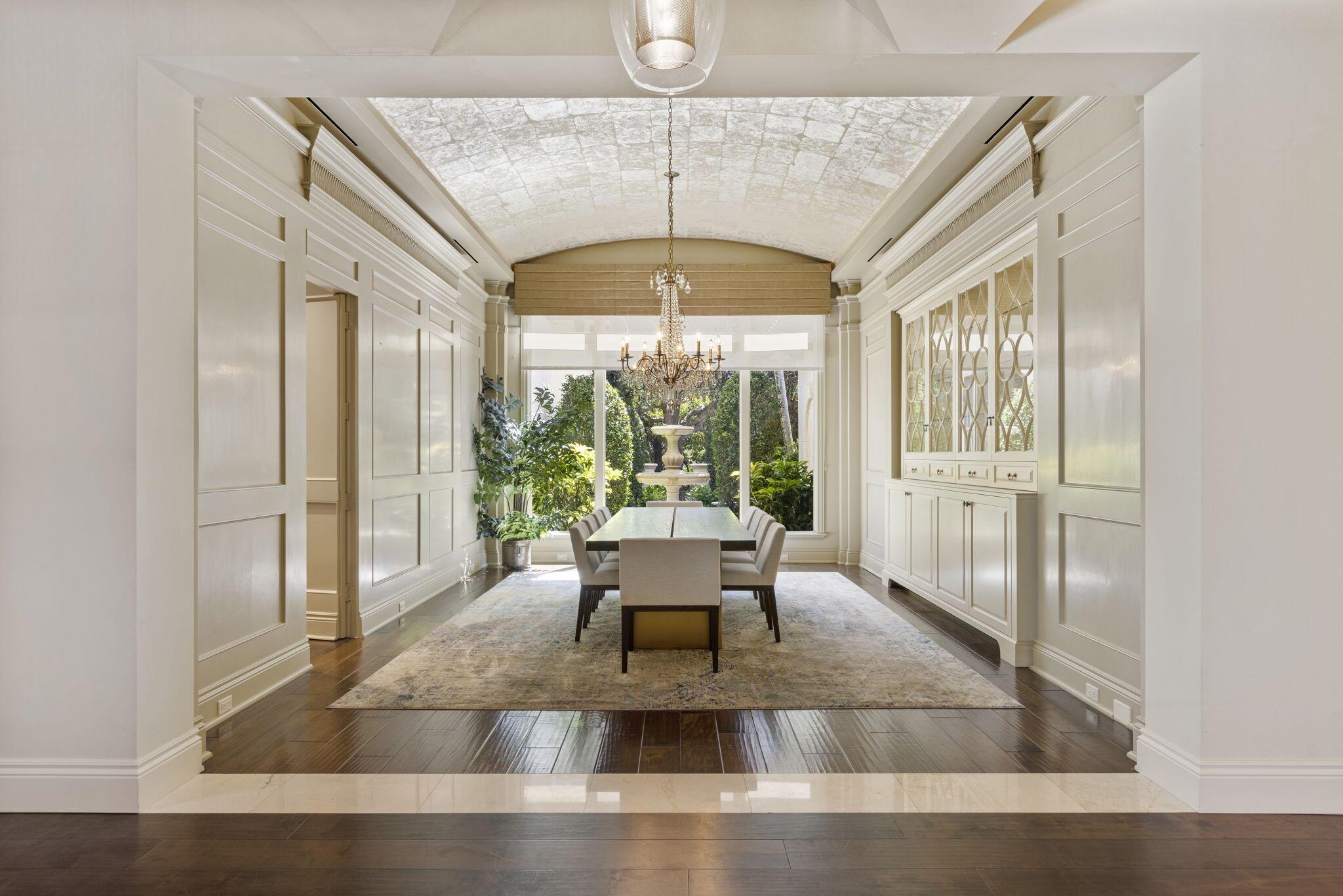 BEARS CLUB - Residential