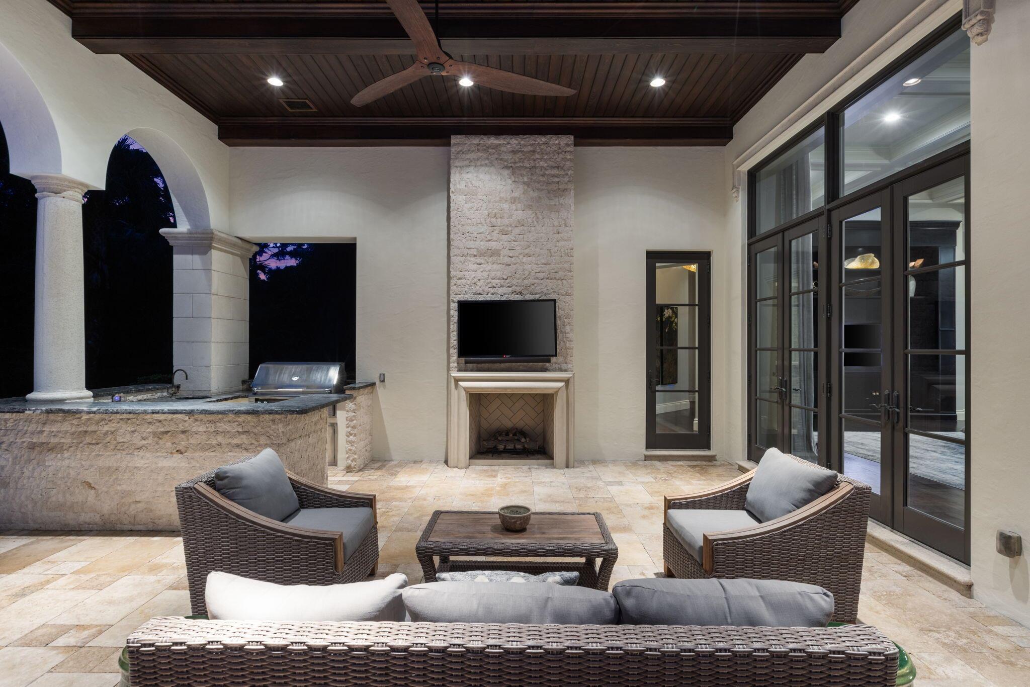 BEARS CLUB - Residential