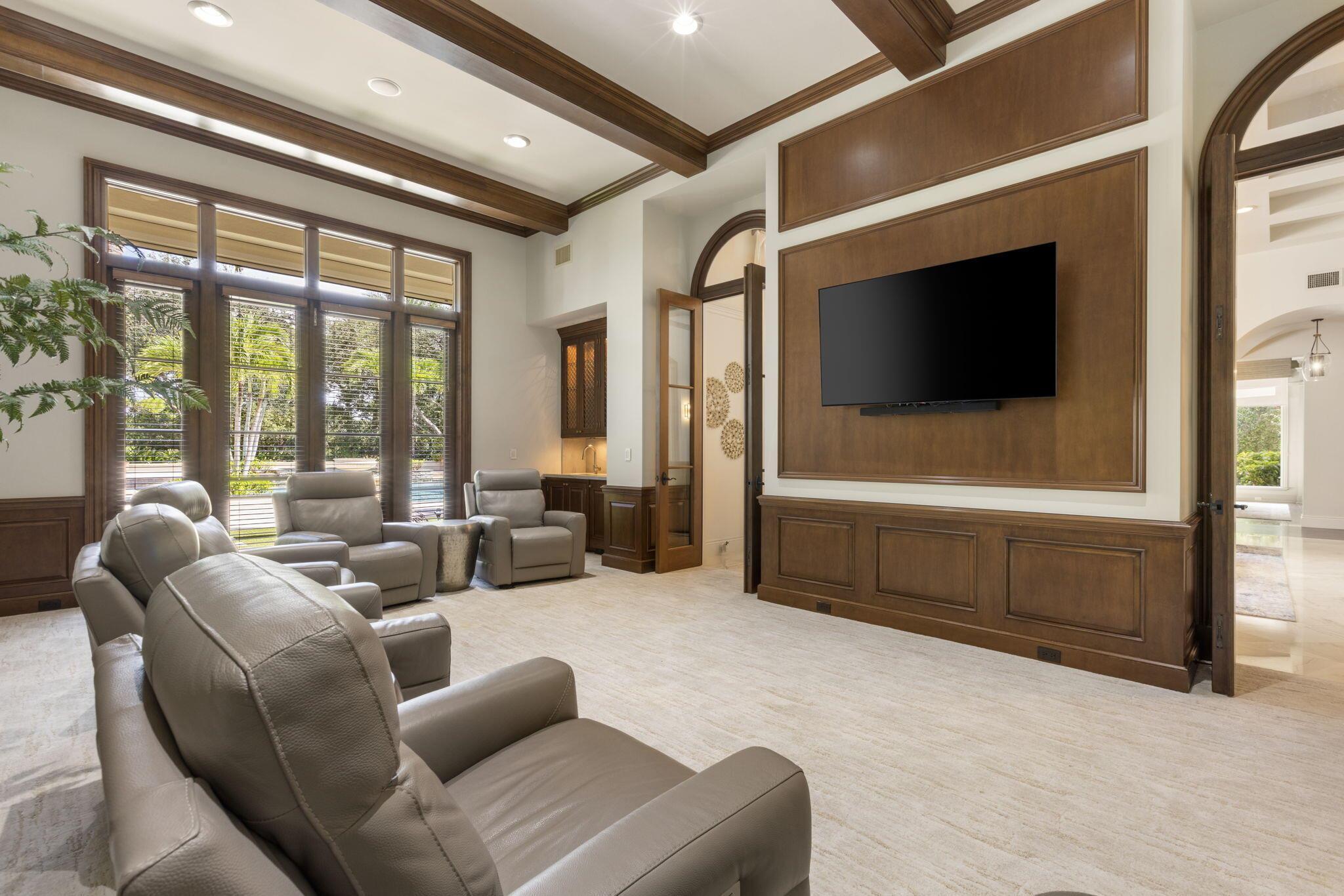 BEARS CLUB - Residential