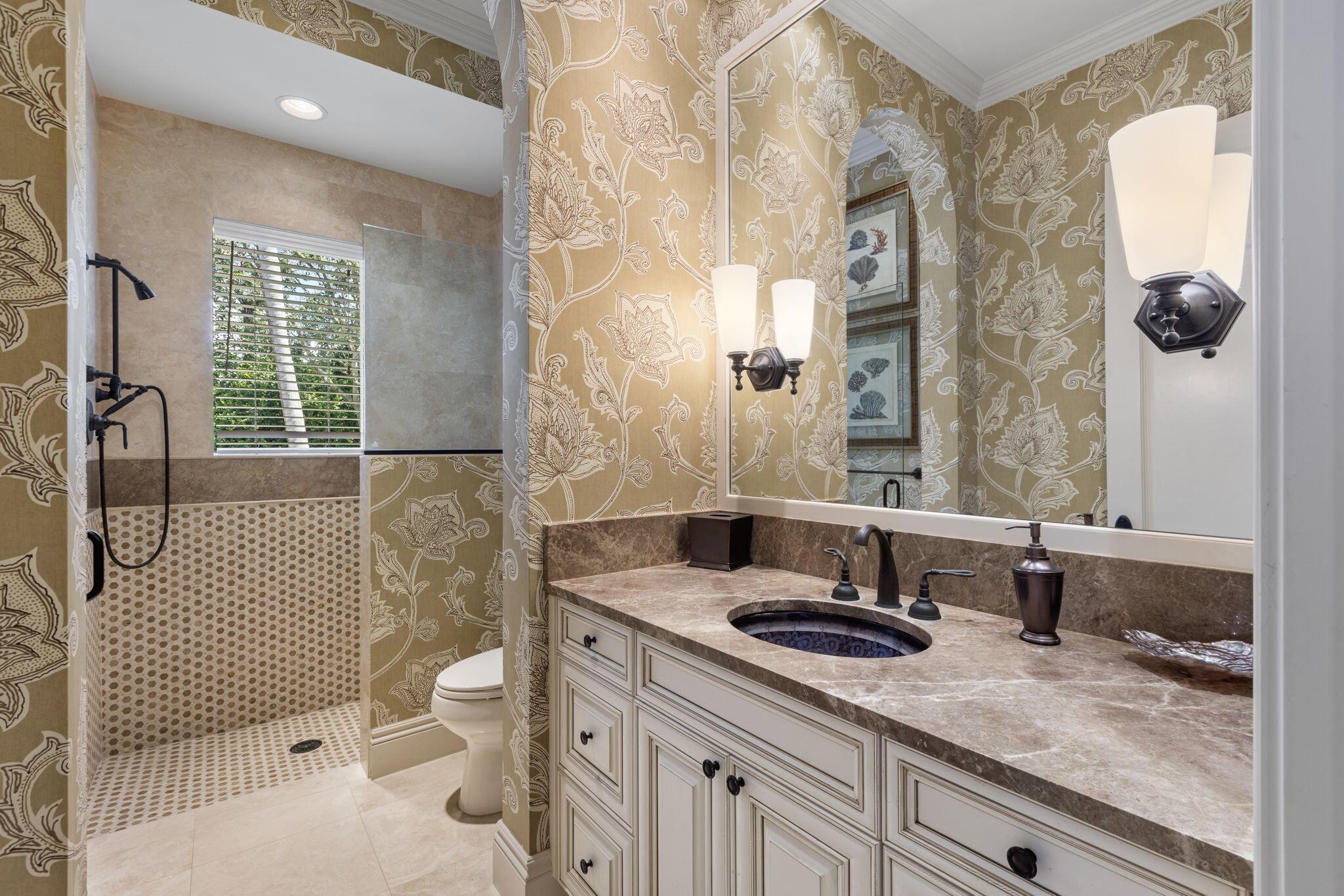 BEARS CLUB - Residential