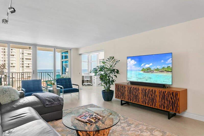 1360 S Ocean Boulevard 907