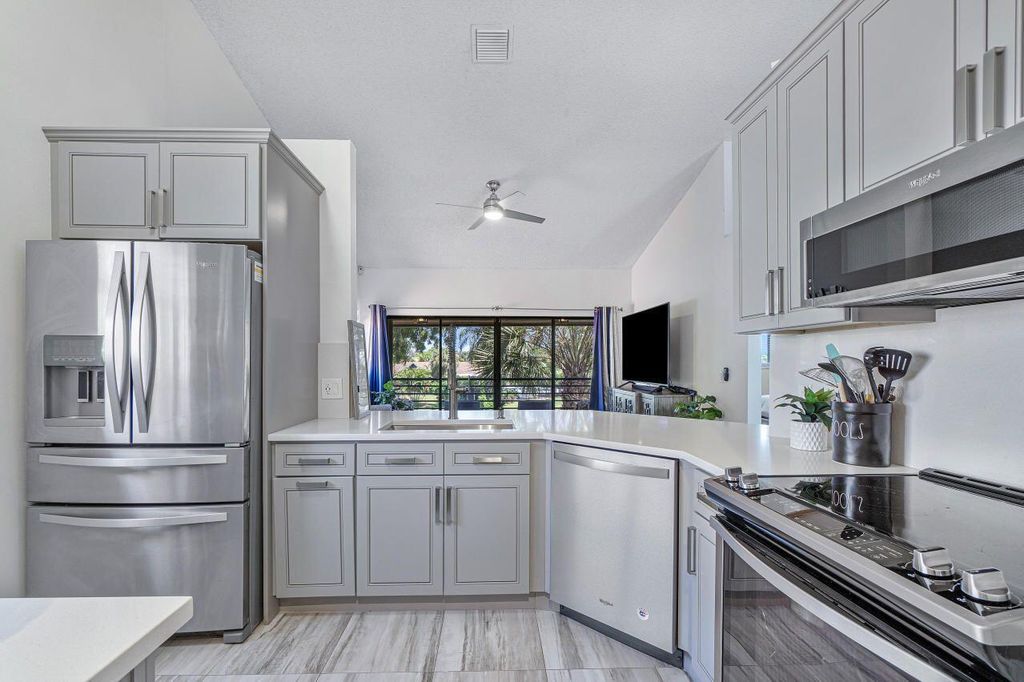Photo of 22 Via De Casas Sur #203, Boynton Beach, FL 33426 (MLS # R10942828)