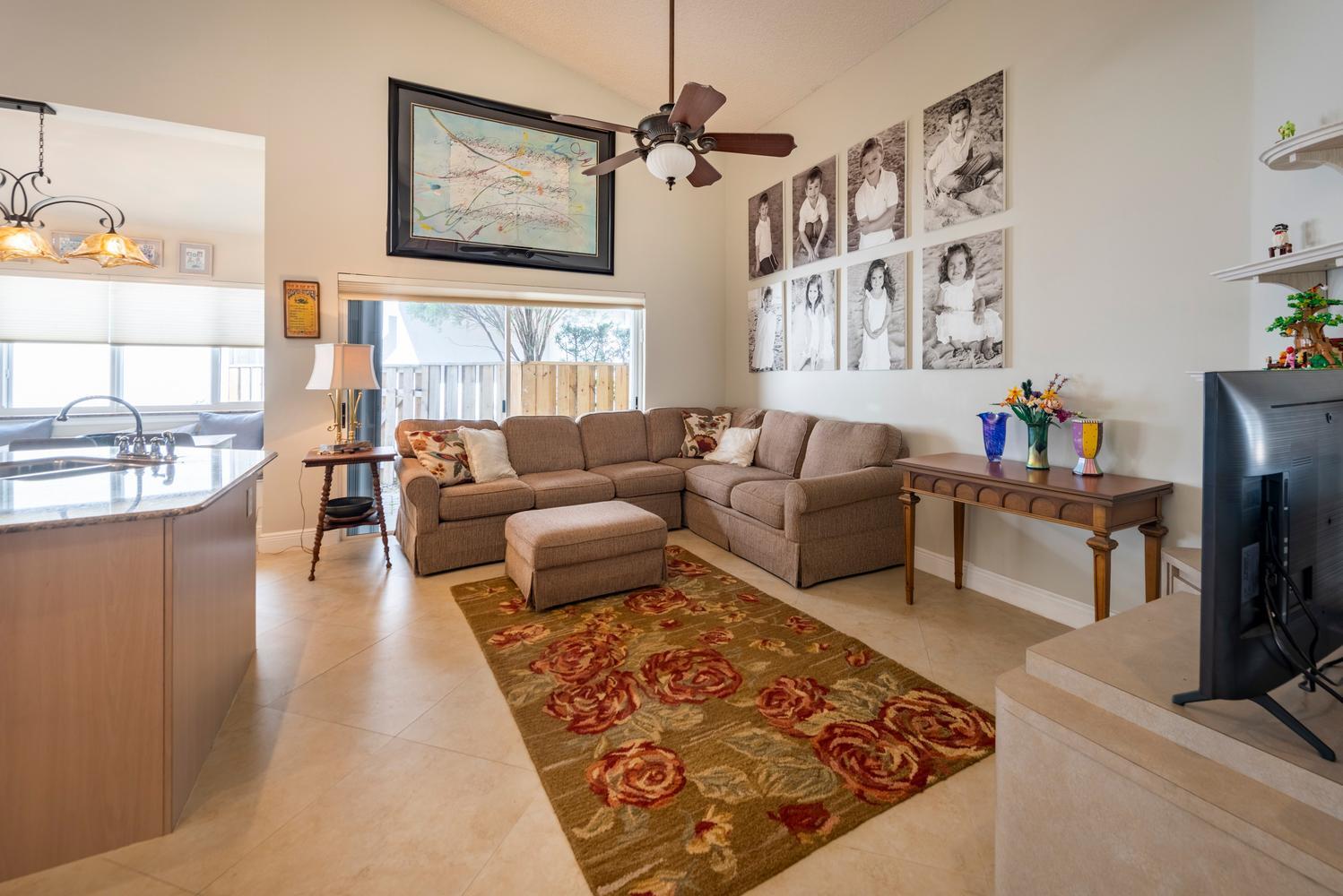 CENTRAL PARK LAKE - Residential
