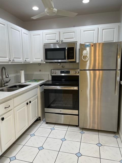 2960 Lake Osborne Drive 107