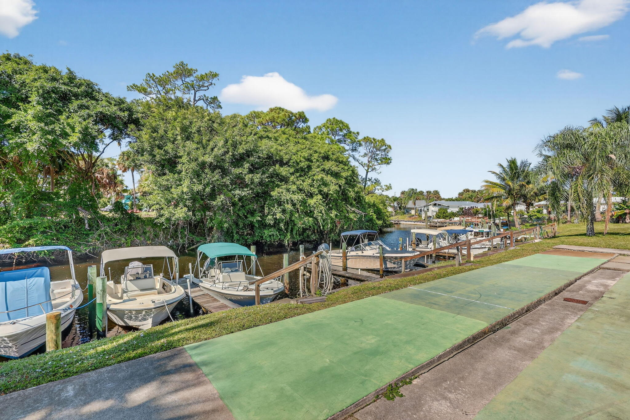 FISHERMAN'S VILLAGE - Residential