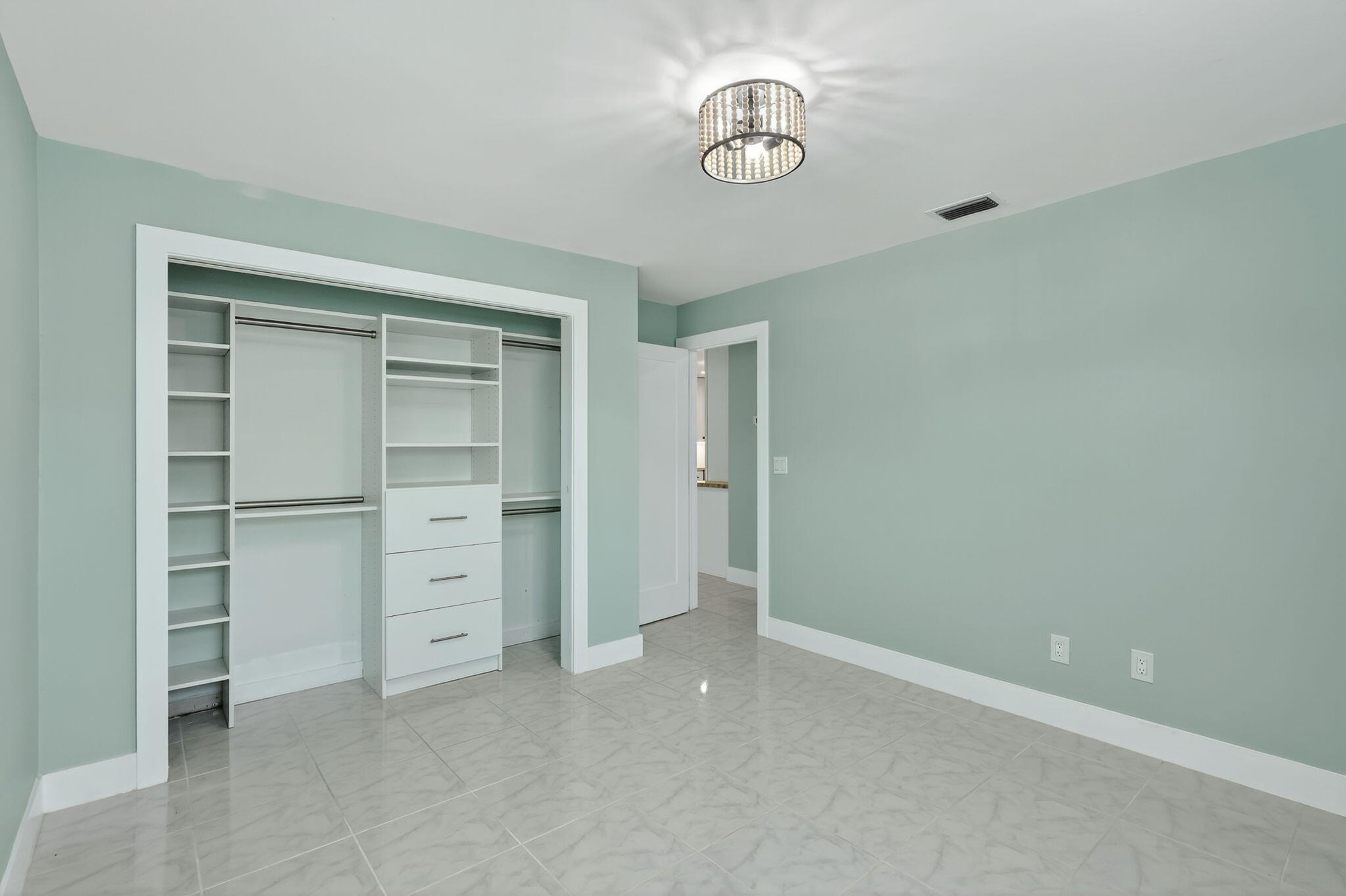 FISHERMAN'S VILLAGE - Residential