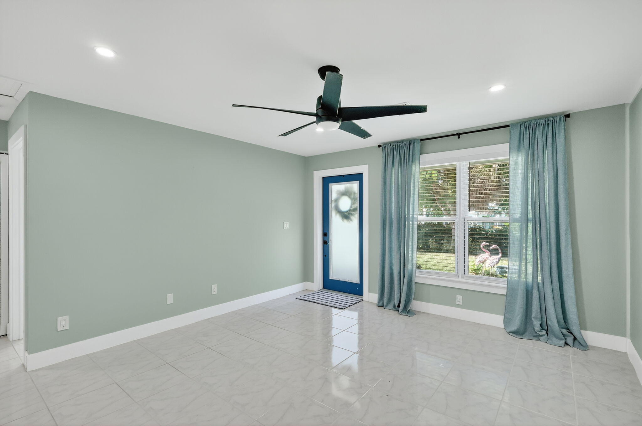 FISHERMAN'S VILLAGE - Residential