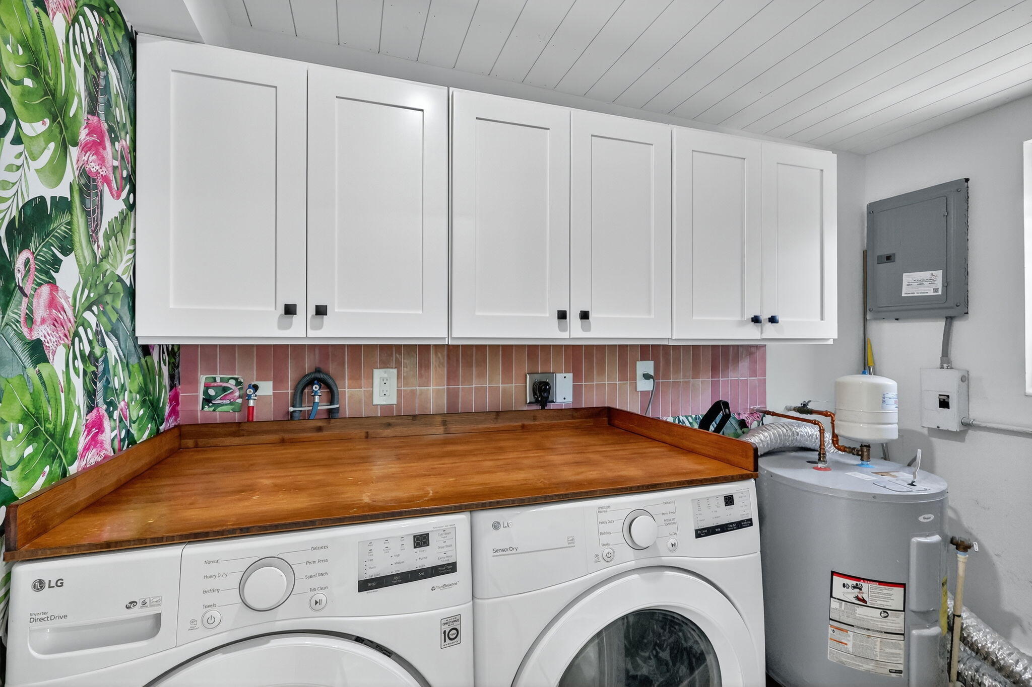 FISHERMAN'S VILLAGE - Residential