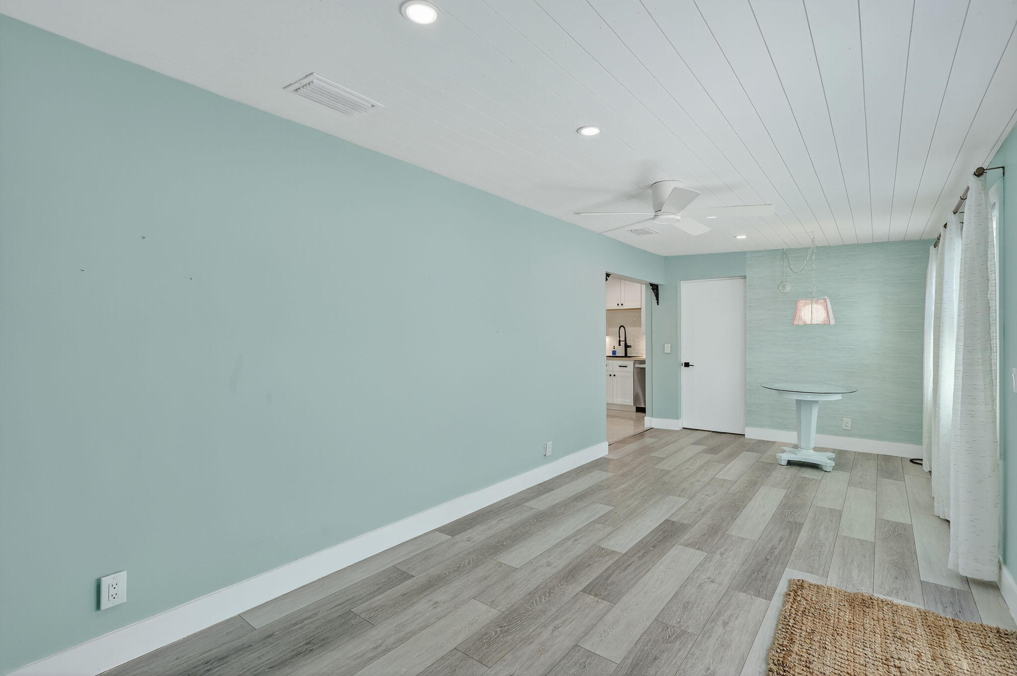 FISHERMAN'S VILLAGE - Residential