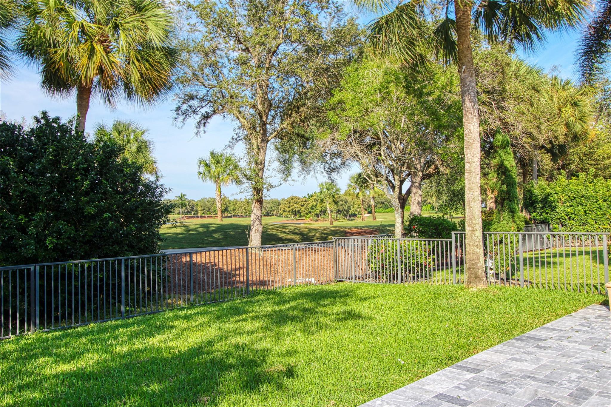 PARKLAND GOLF - Residential