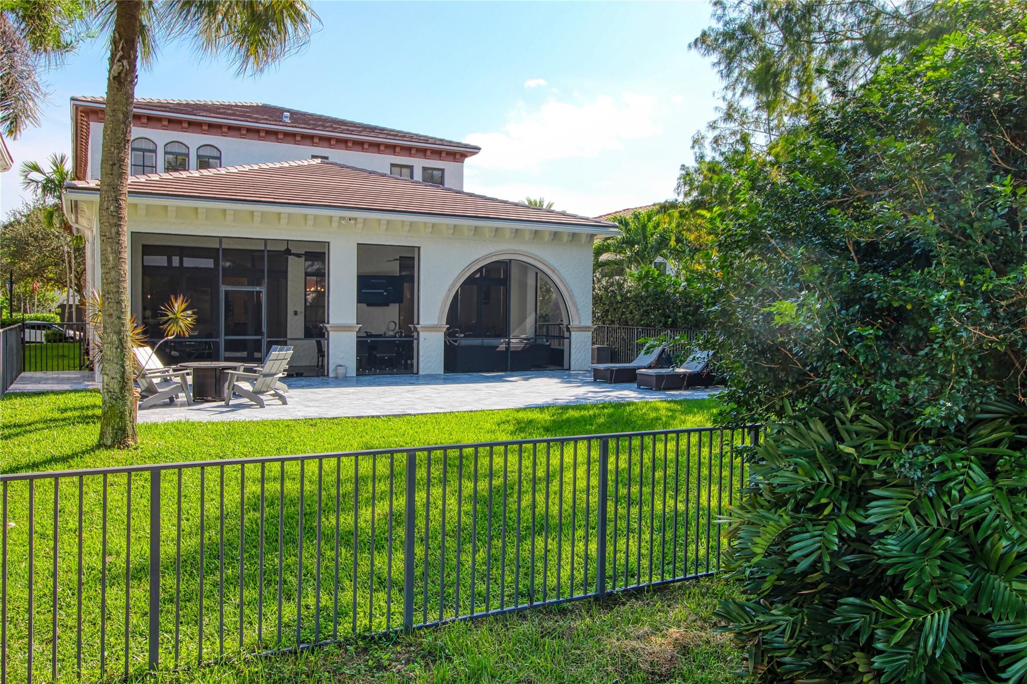 PARKLAND GOLF - Residential