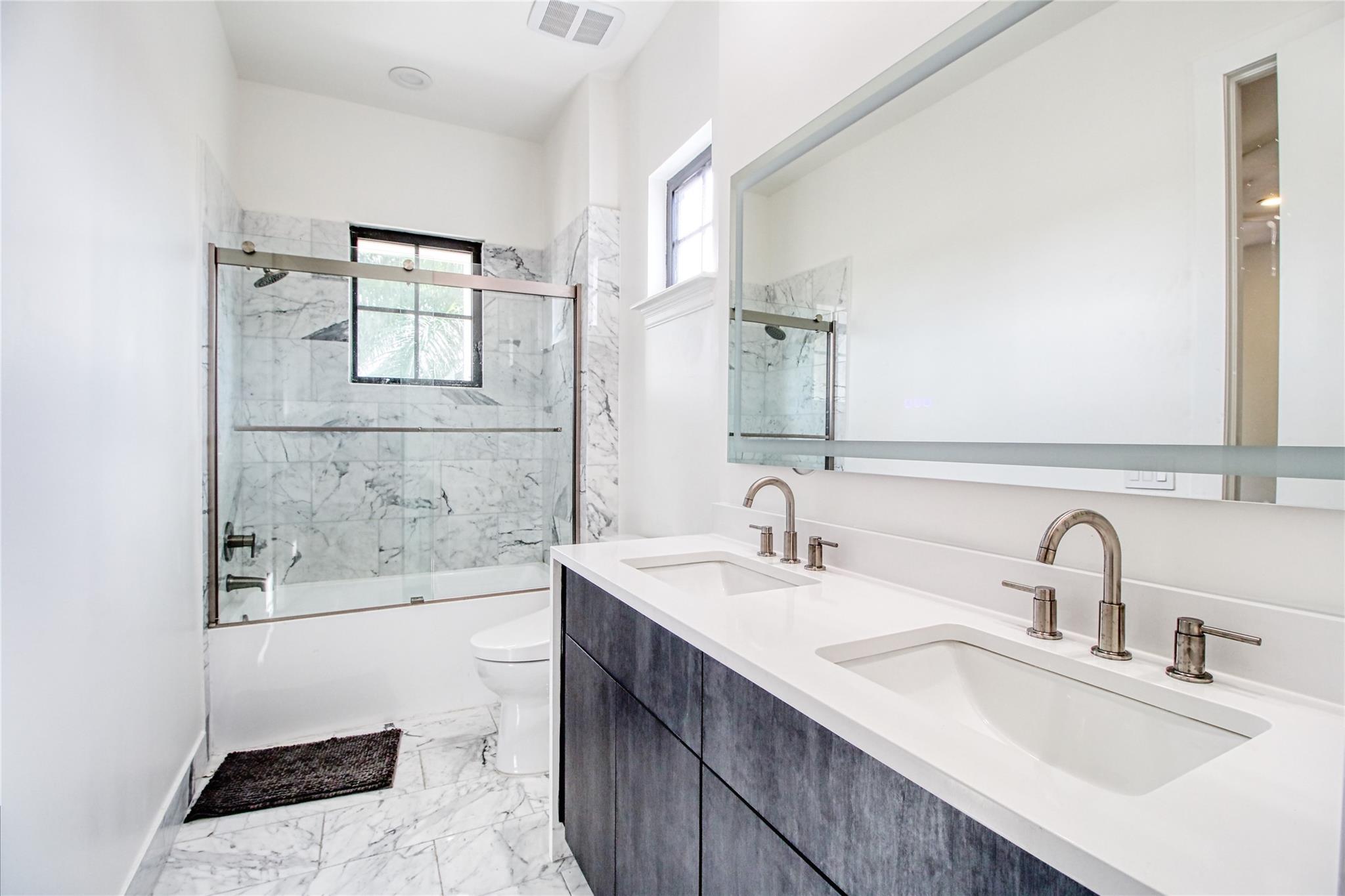 PARKLAND GOLF - Residential