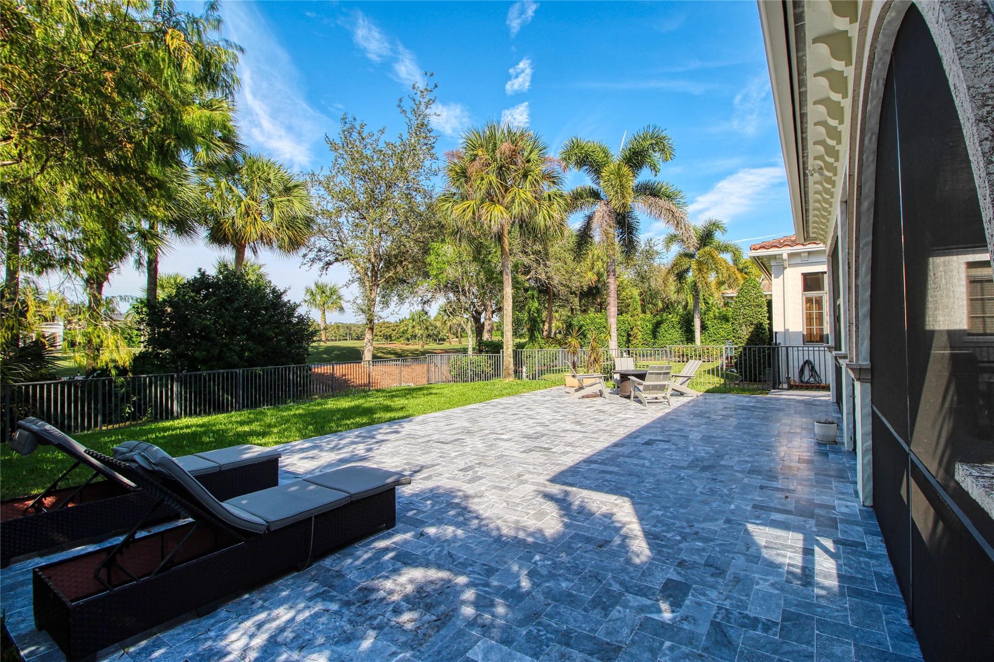 PARKLAND GOLF - Residential