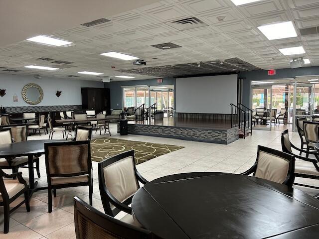 GOLDEN LAKES VILLAGE - Residential Lease