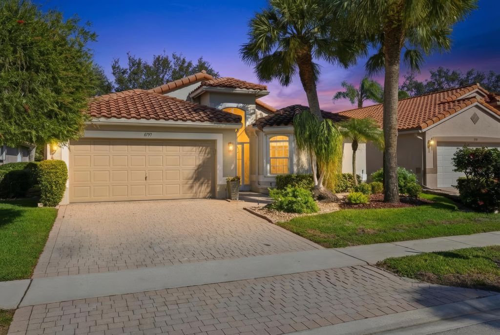 Photo of 6797 Castlemaine Avenue, Boynton Beach, FL 33437 (MLS # R11159020)