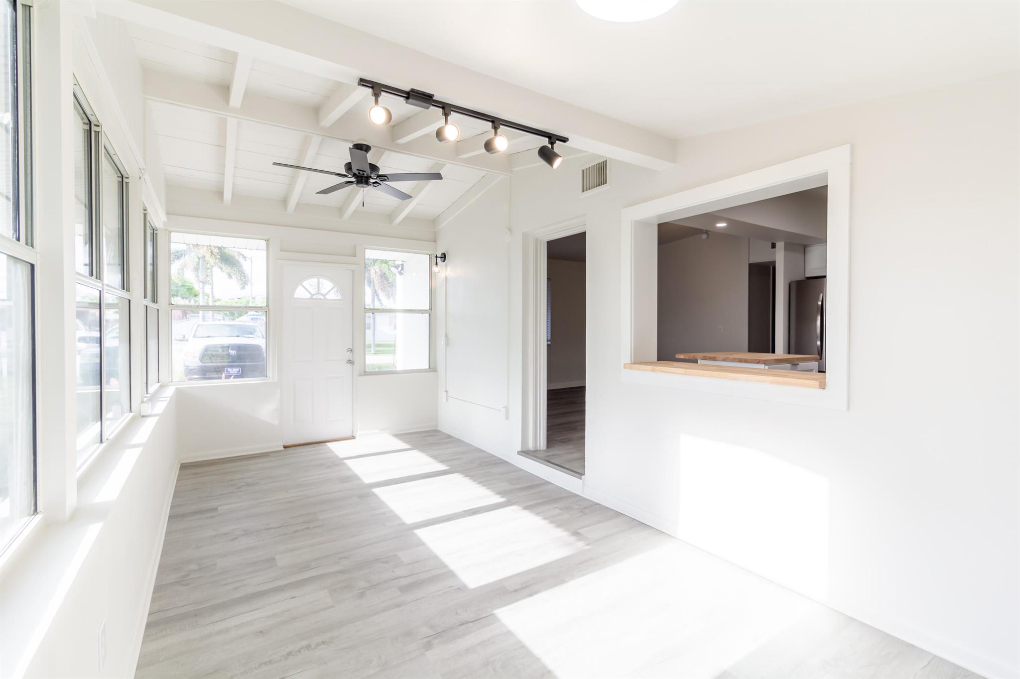 5642 Cinnamon Drive