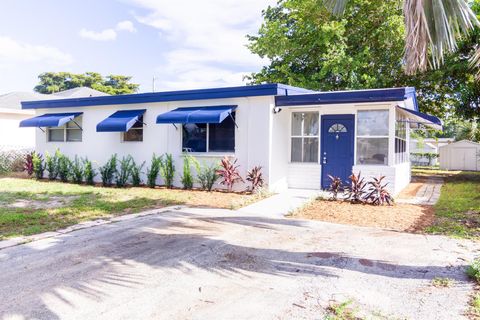 5642 Cinnamon Drive West Palm Beach FL 33415
