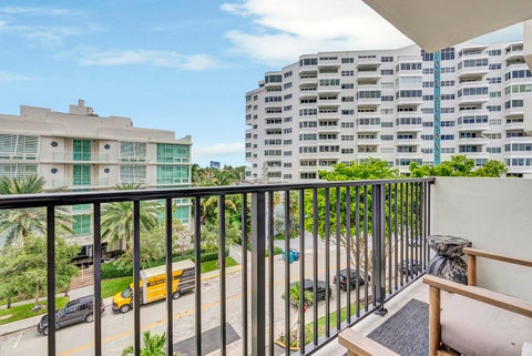 Tiny photo for 340 Sunset Drive #505, Fort Lauderdale, FL 33301 (MLS # B26045174)