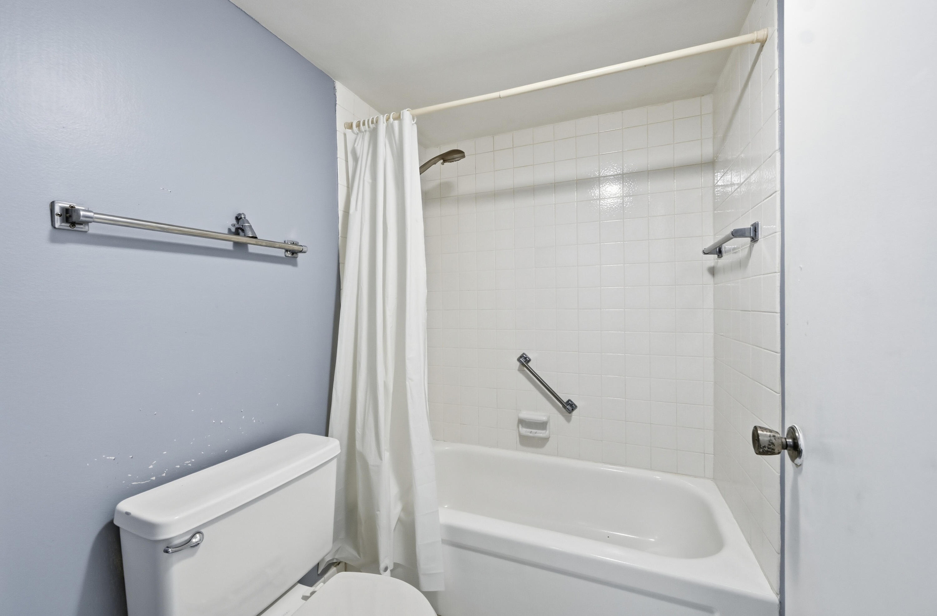 BAHAMA VILLAGE CONDO - Residential