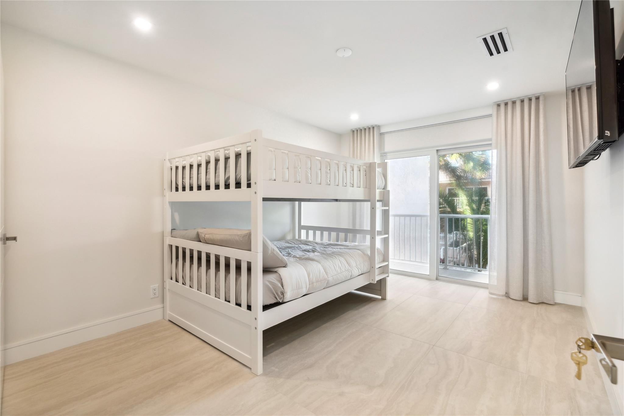 Hillsboro Square - Residential