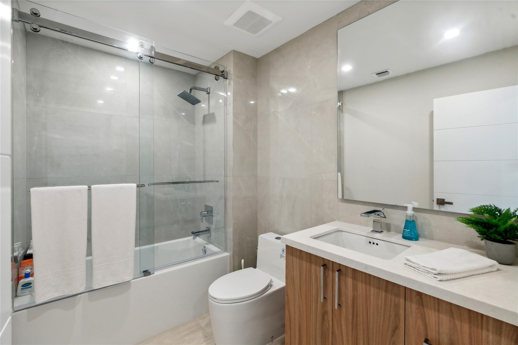 Hillsboro Square - Residential