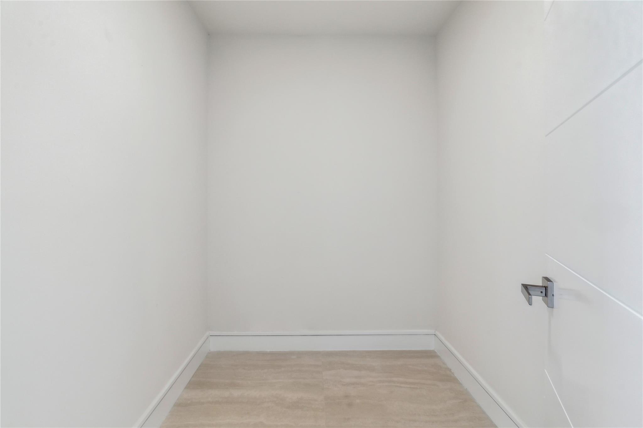 Hillsboro Square - Residential