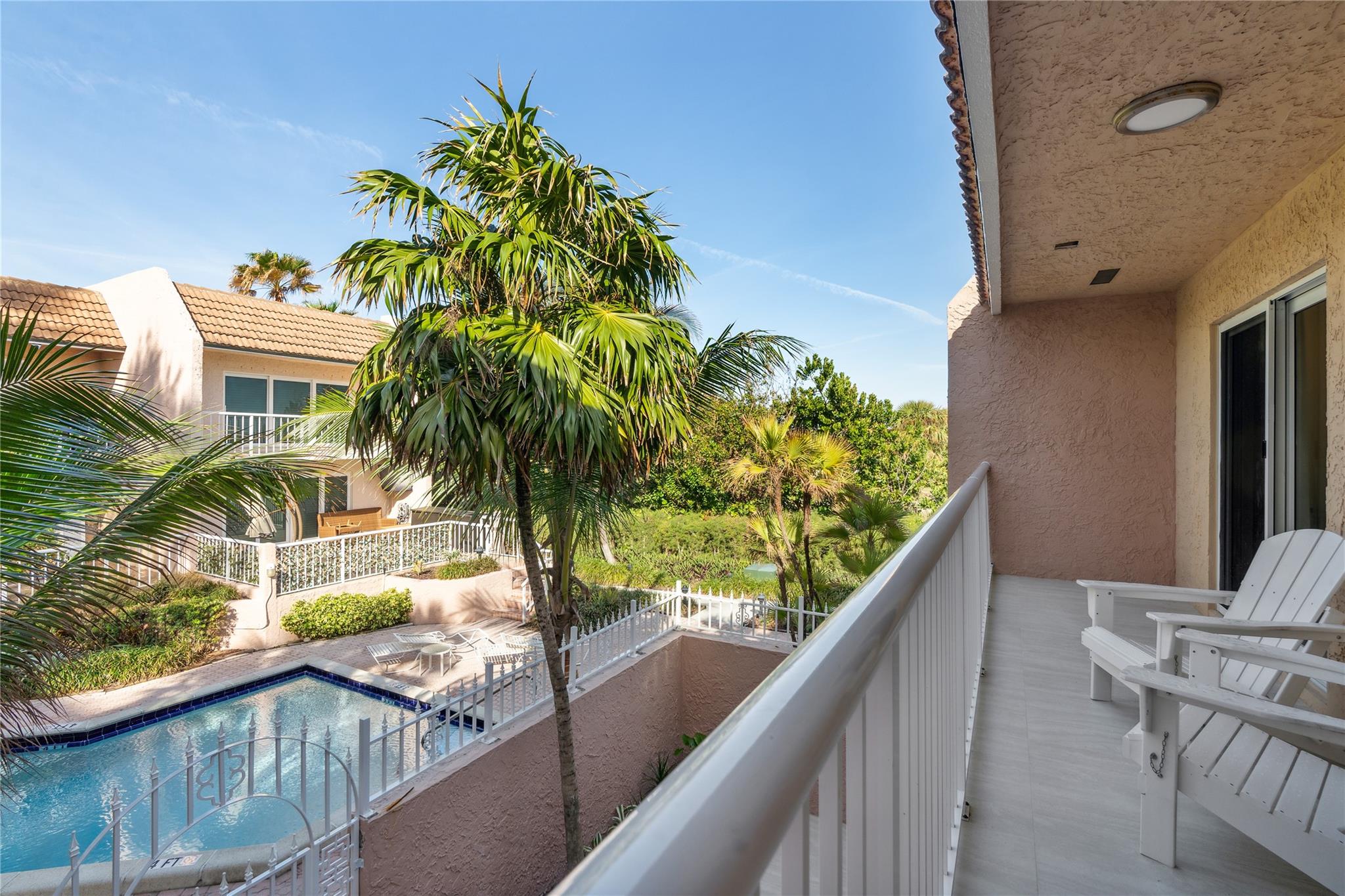 Hillsboro Square - Residential