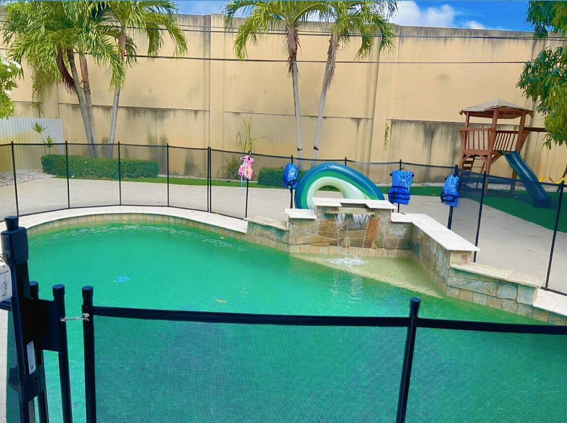 LAKE OSBORNE HILLS - Residential Lease