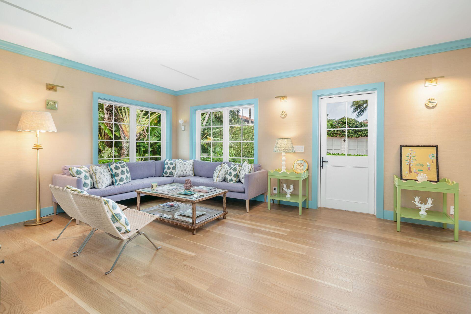 266 Colonial Lane