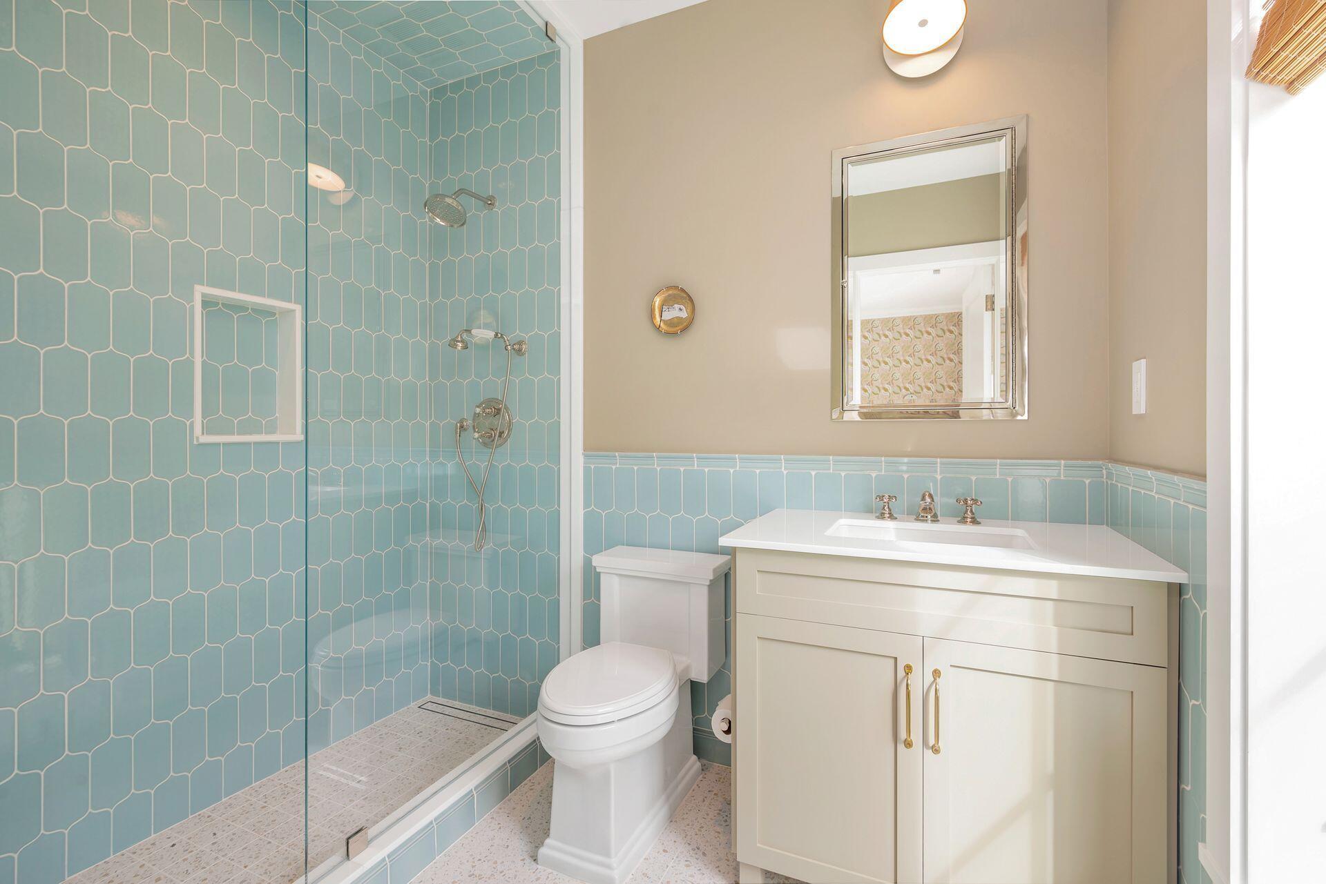 EL ENCANTO 2 - Residential Lease