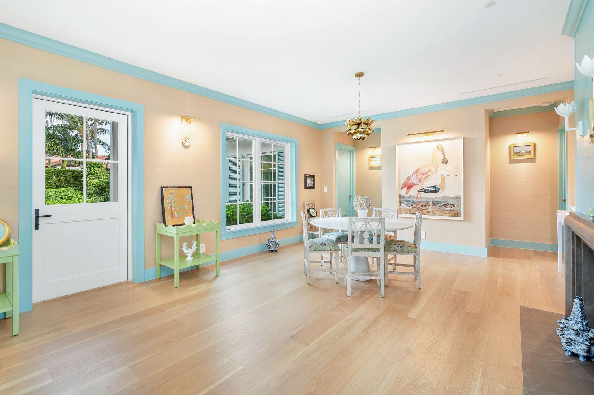 266 Colonial Lane