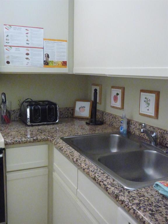 FOUNTAINS SOUTH CONDO 1 - Residential